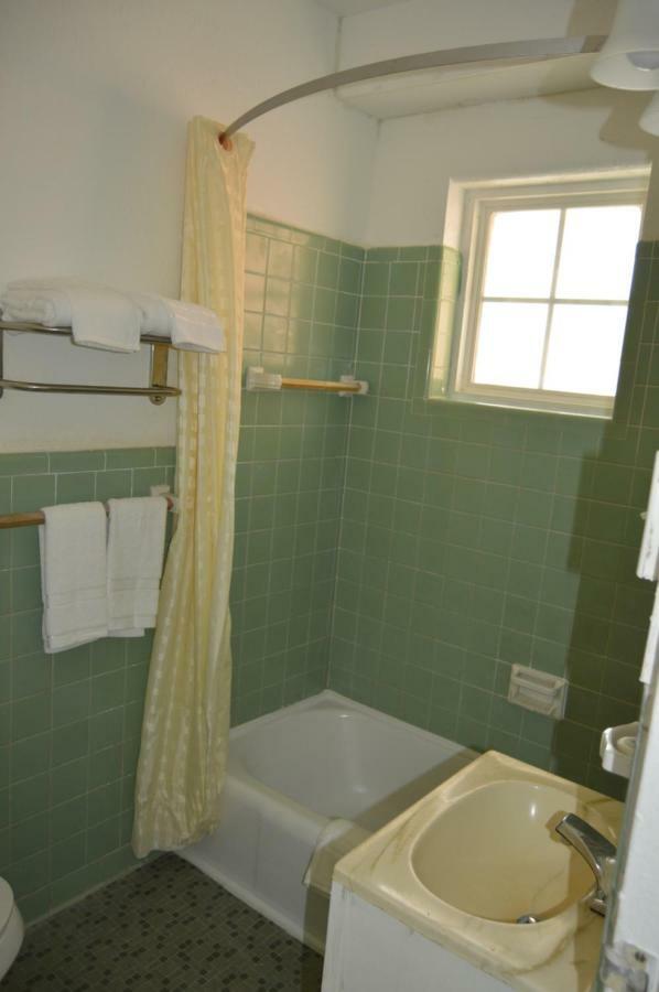 Regency Inn Toccoa 外观 照片