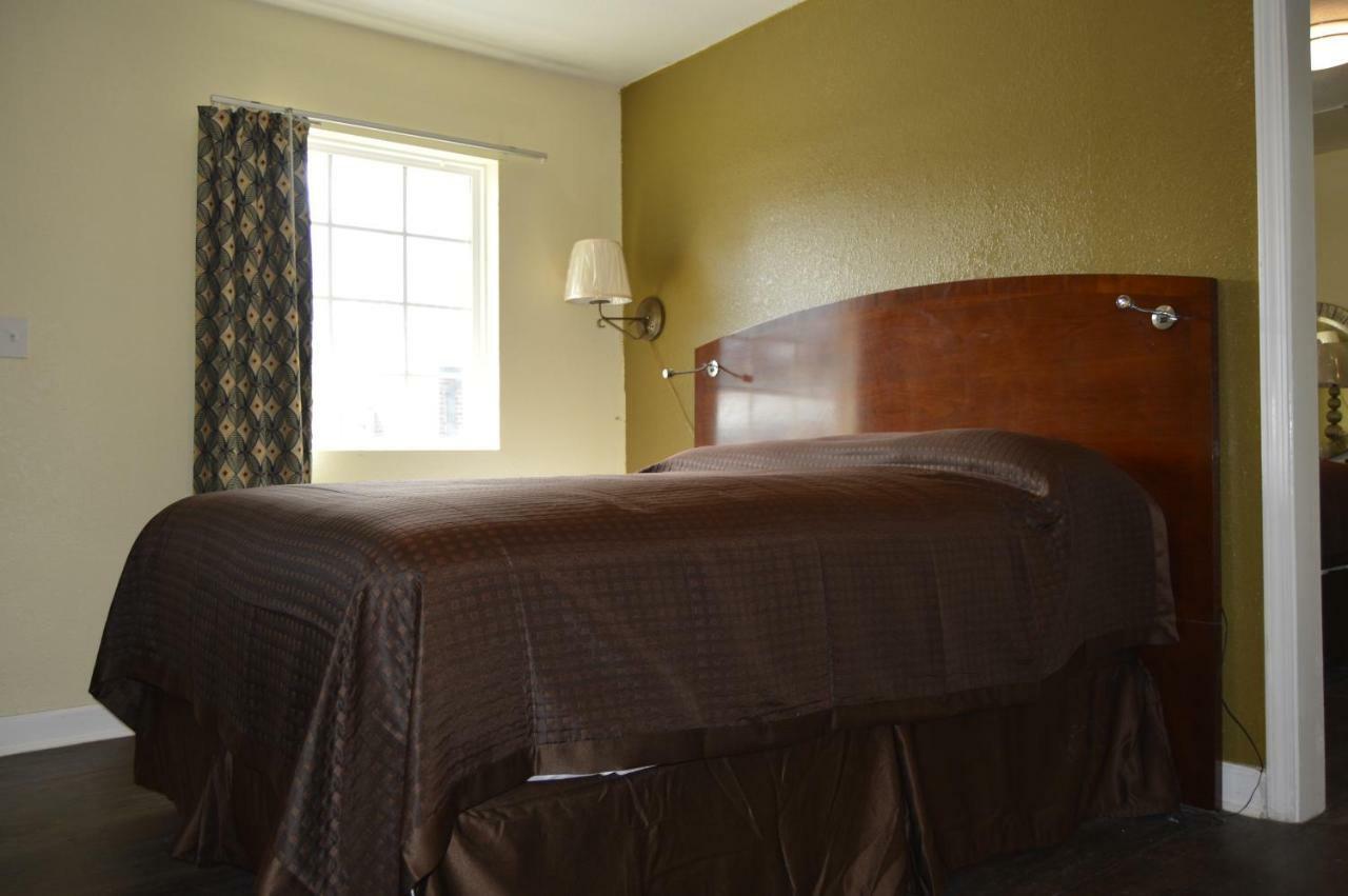 Regency Inn Toccoa 外观 照片